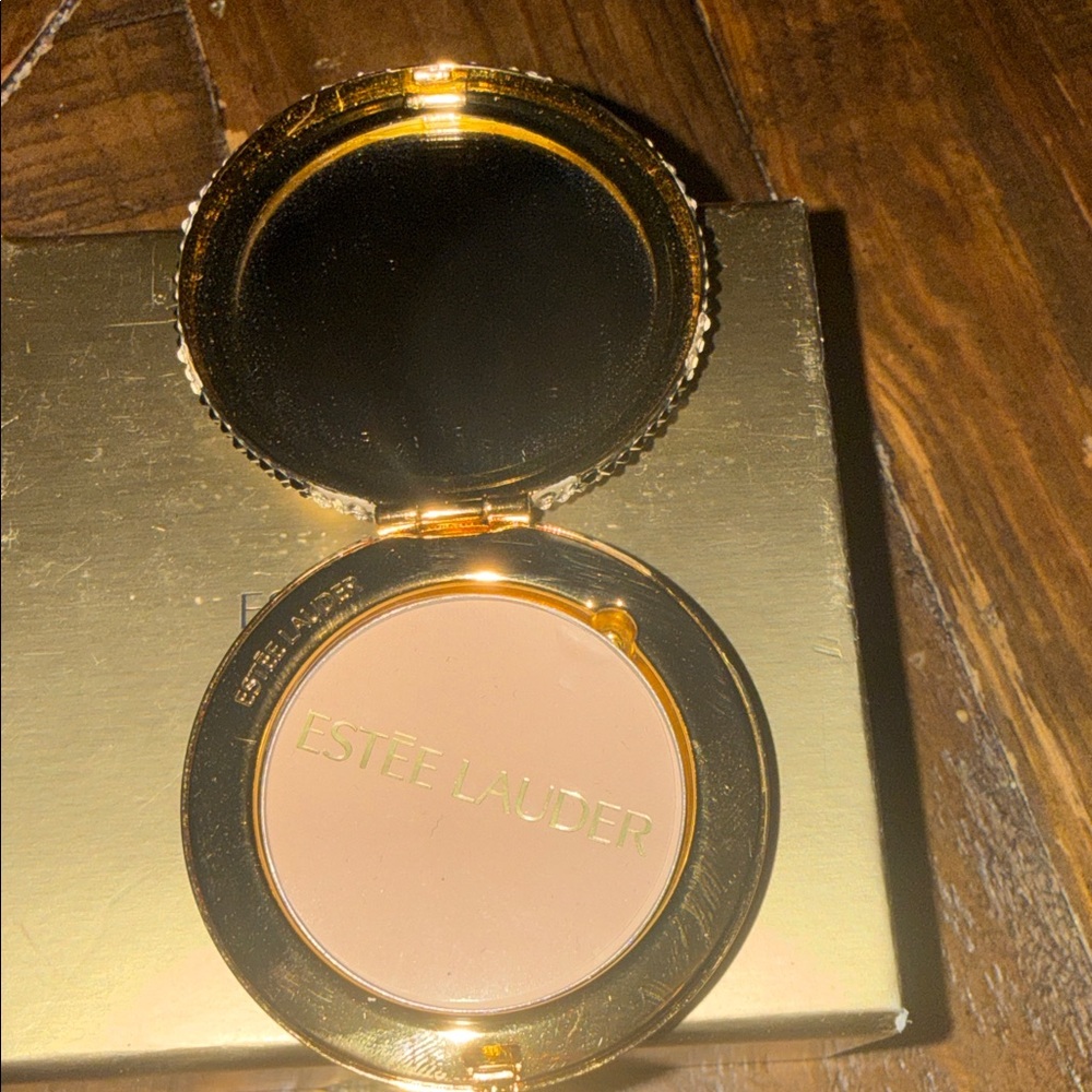 Estee Lauder Gold and Tan Makeup Compact